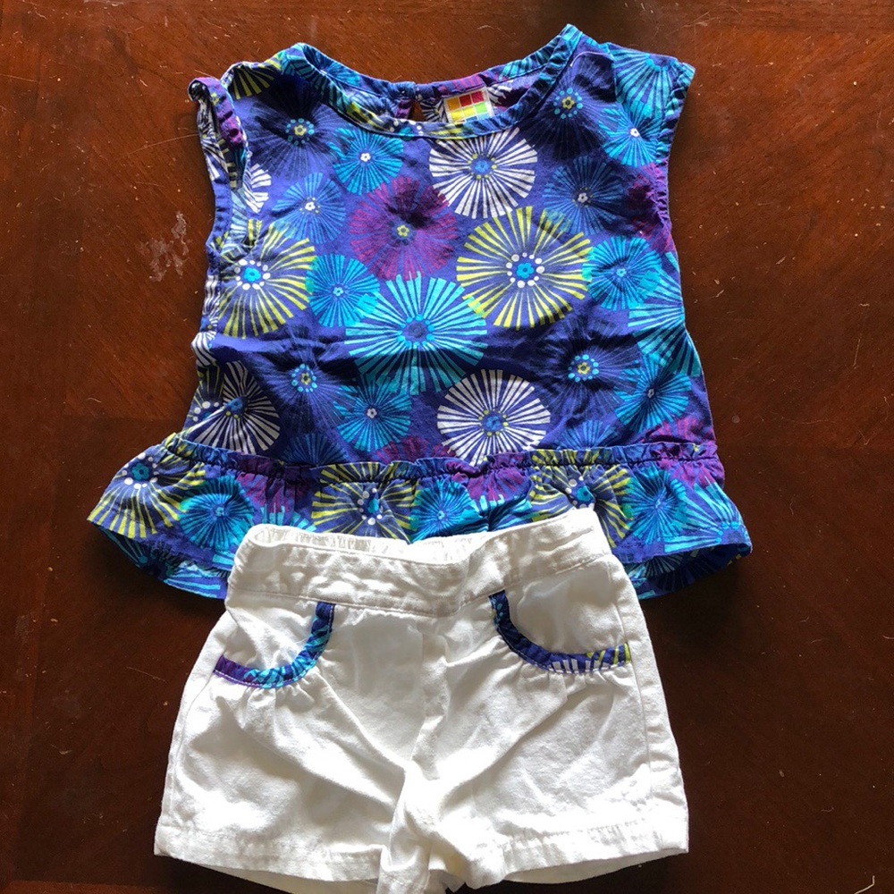 Cute summer shorts and top set